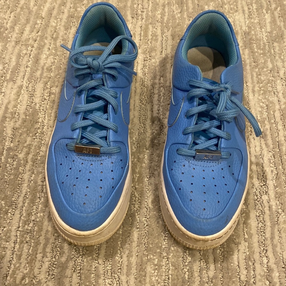 Blue Air forces. Size 7. In good condition.
